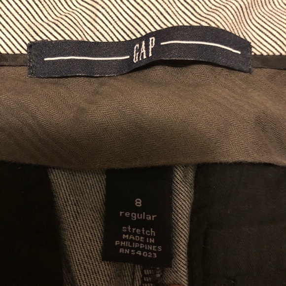 Gap size 8 regular length. - Picture 2 of 3